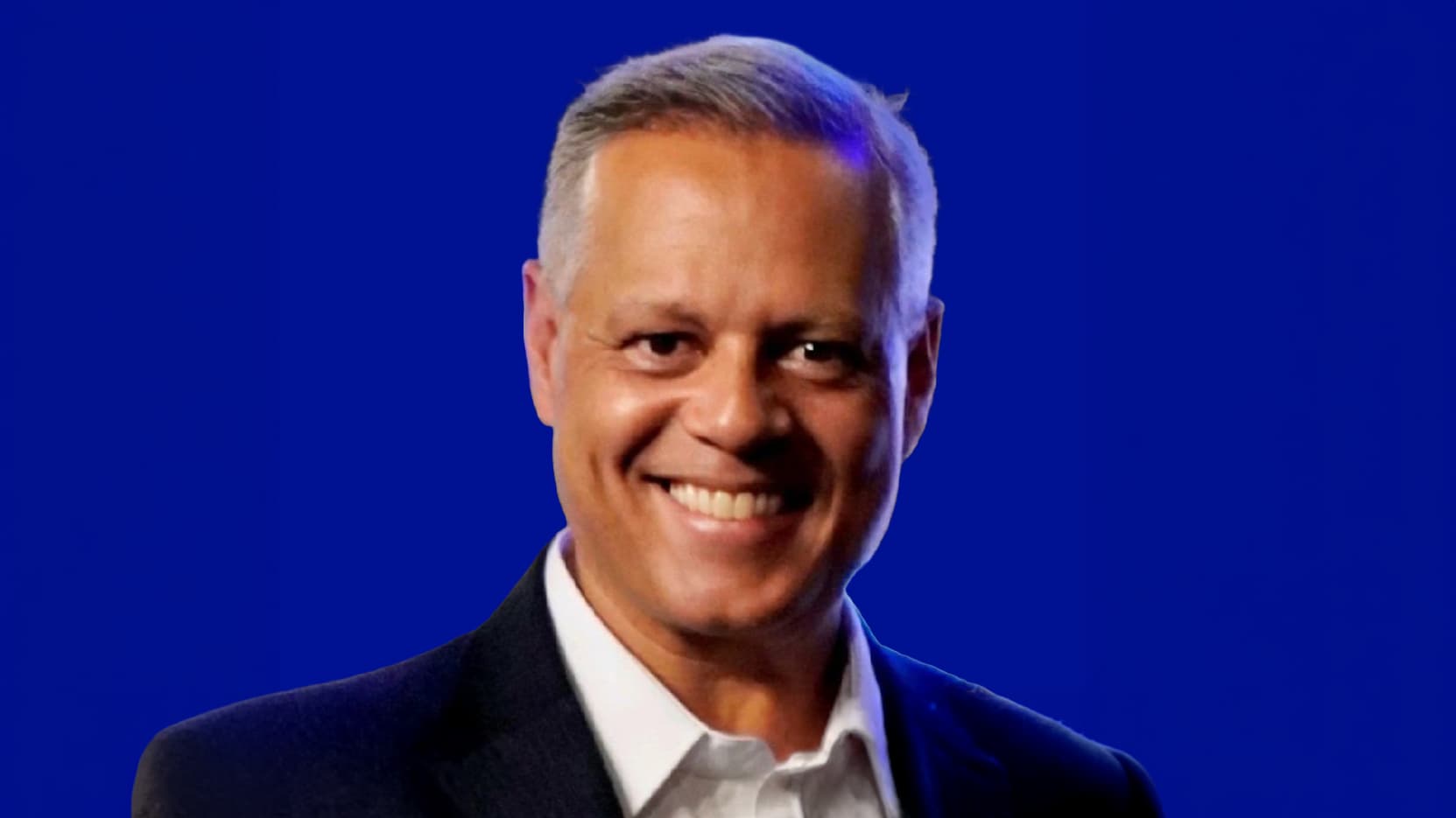 Víctor Saume